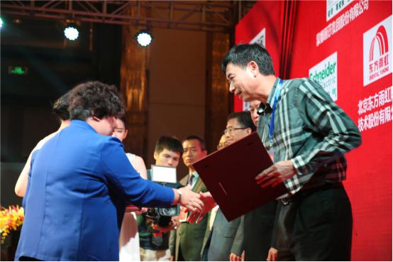 威客电竞携手保利地产，，，，，打造中国修建“绿色生产力”-品牌动态-威客电竞瓷砖官网——陶瓷大板岩板就用威客电竞
